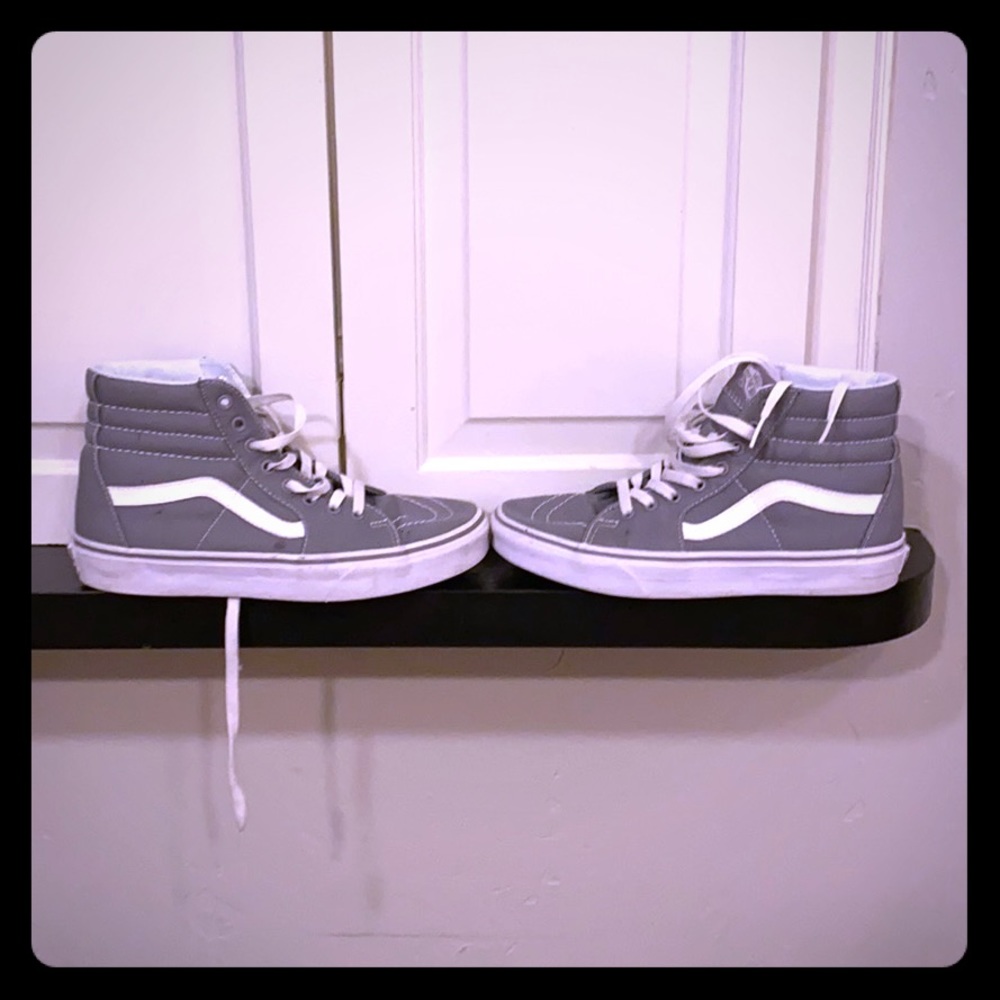 Vans shoes, unisex, men’s 7/women’s 9